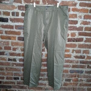 Tommy Hilfiger 38" x 32" Olive Green Chino Pants‎